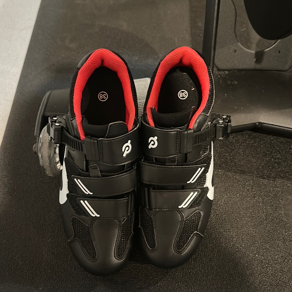 Peloton bike shoes